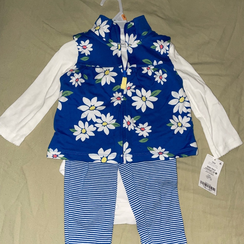 Carter's three piece set